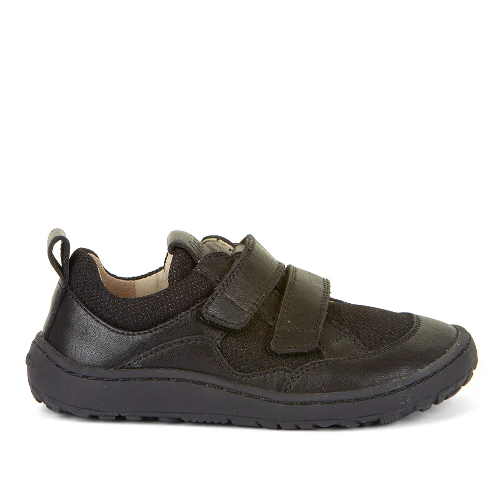 Barefoot school shoes